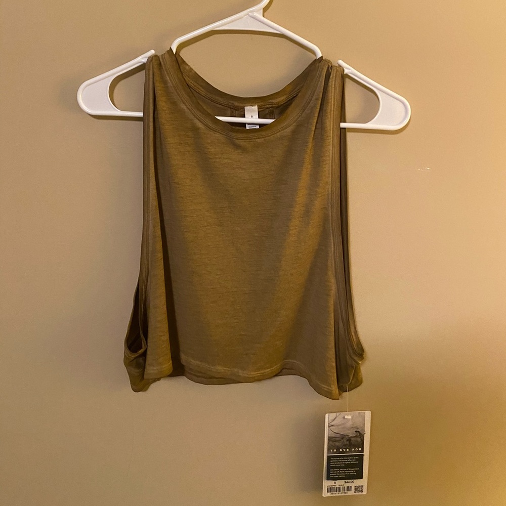 Muscle Love Crop Tank Fadd